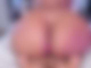 Janna's Live Sex Cam Show