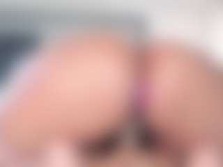 Janna's Live Sex Cam Show