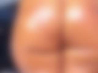 Janna's Live Sex Cam Show