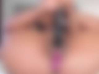 Live cam show with Janna - Flashing on sexylive.show