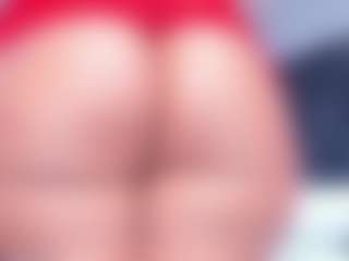 Live cam show with Janna - Butt Plug on Camming Site