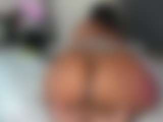 Janna's Live Sex Cam Show