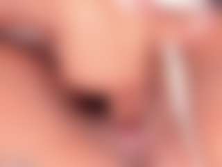 Live cam show with Janna - Natural on CamwithHer