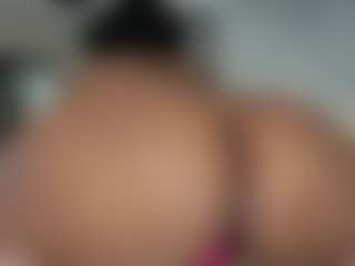 Live cam show with Janna - Lush Curvy on CamwithHer