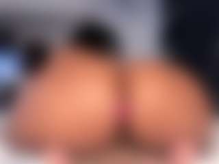 Janna's Live Sex Cam Show