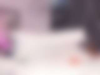 Live cam show with Janna - Flashing on SinfulBabes