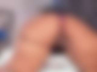 Live cam show with Janna - Big Tits on anonymated.com