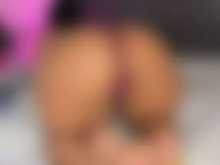 Janna's Live Sex Cam Show