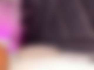 Live cam show with Janna - Lingerie on StripNow