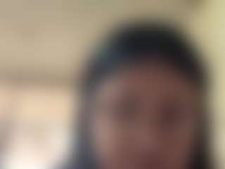 kumy2002's Live Sex Cam Show
