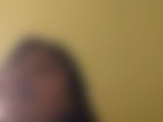 kumy2002's Live Sex Cam Show