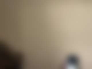 kumy2002's Live Sex Cam Show