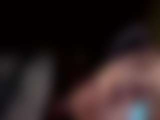 kumy2002's Live Sex Cam Show