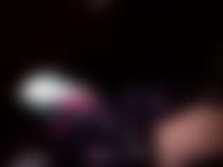 kumy2002's Live Sex Cam Show