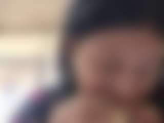 kumy2002's Live Sex Cam Show