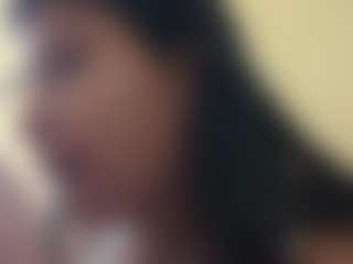 kumy2002's Live Sex Cam Show