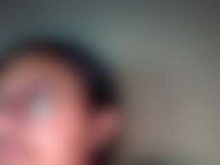 kumy2002's Live Sex Cam Show