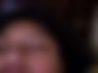 kumy2002's Live Sex Cam Show