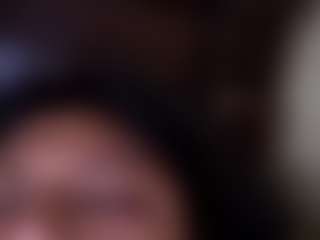 kumy2002's Live Sex Cam Show