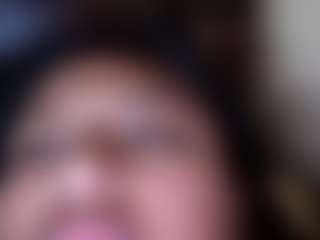 kumy2002's Live Sex Cam Show