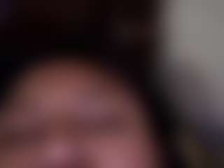 kumy2002's Live Sex Cam Show