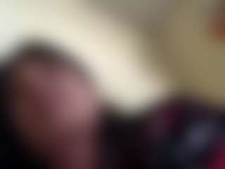 kumy2002's Live Sex Cam Show