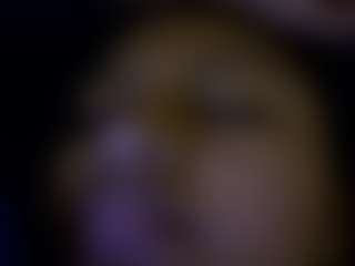 kumy2002's Live Sex Cam Show
