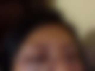 kumy2002's Live Sex Cam Show