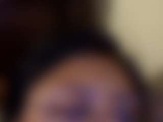 kumy2002's Live Sex Cam Show