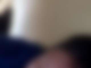 kumy2002's Live Sex Cam Show