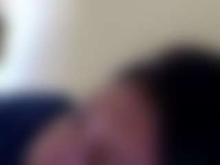 kumy2002's Live Sex Cam Show