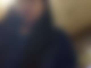 kumy2002's Live Sex Cam Show