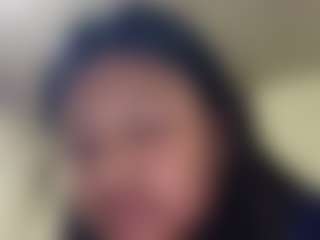 kumy2002's Live Sex Cam Show