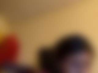 kumy2002's Live Sex Cam Show