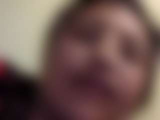 kumy2002's Live Sex Cam Show
