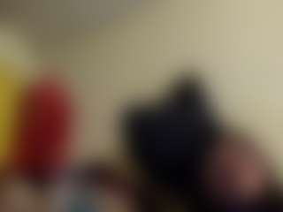 kumy2002's Live Sex Cam Show