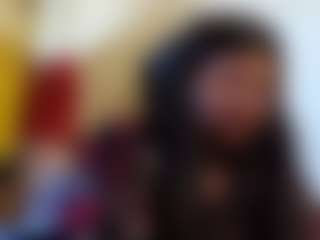kumy2002's Live Sex Cam Show