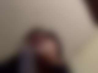 kumy2002's Live Sex Cam Show