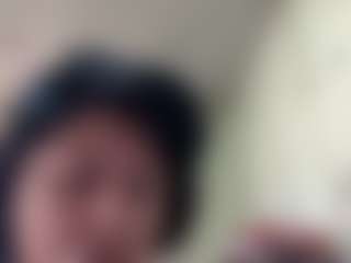 kumy2002's Live Sex Cam Show