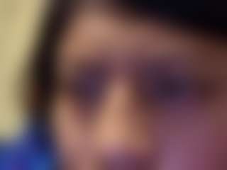 kumy2002's Live Sex Cam Show