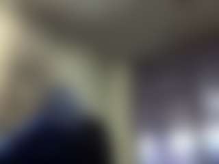 kumy2002's Live Sex Cam Show