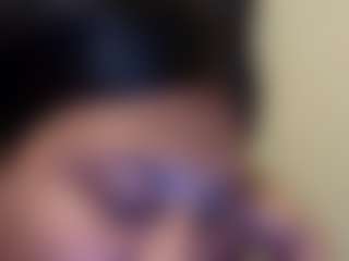 kumy2002's Live Sex Cam Show