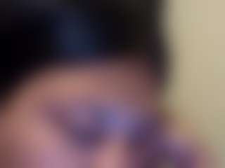 kumy2002's Live Sex Cam Show