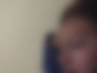 kumy2002's Live Sex Cam Show