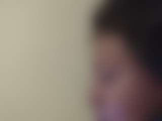 kumy2002's Live Sex Cam Show
