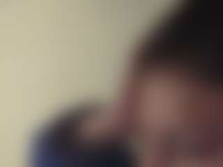 kumy2002's Live Sex Cam Show