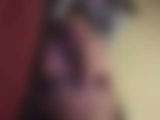 kumy2002's Live Sex Cam Show