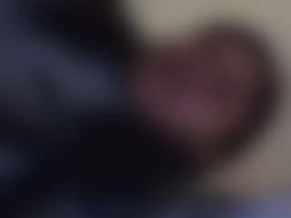 kumy2002's Live Sex Cam Show