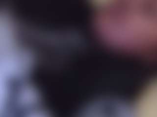 kumy2002's Live Sex Cam Show