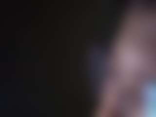 kumy2002's Live Sex Cam Show